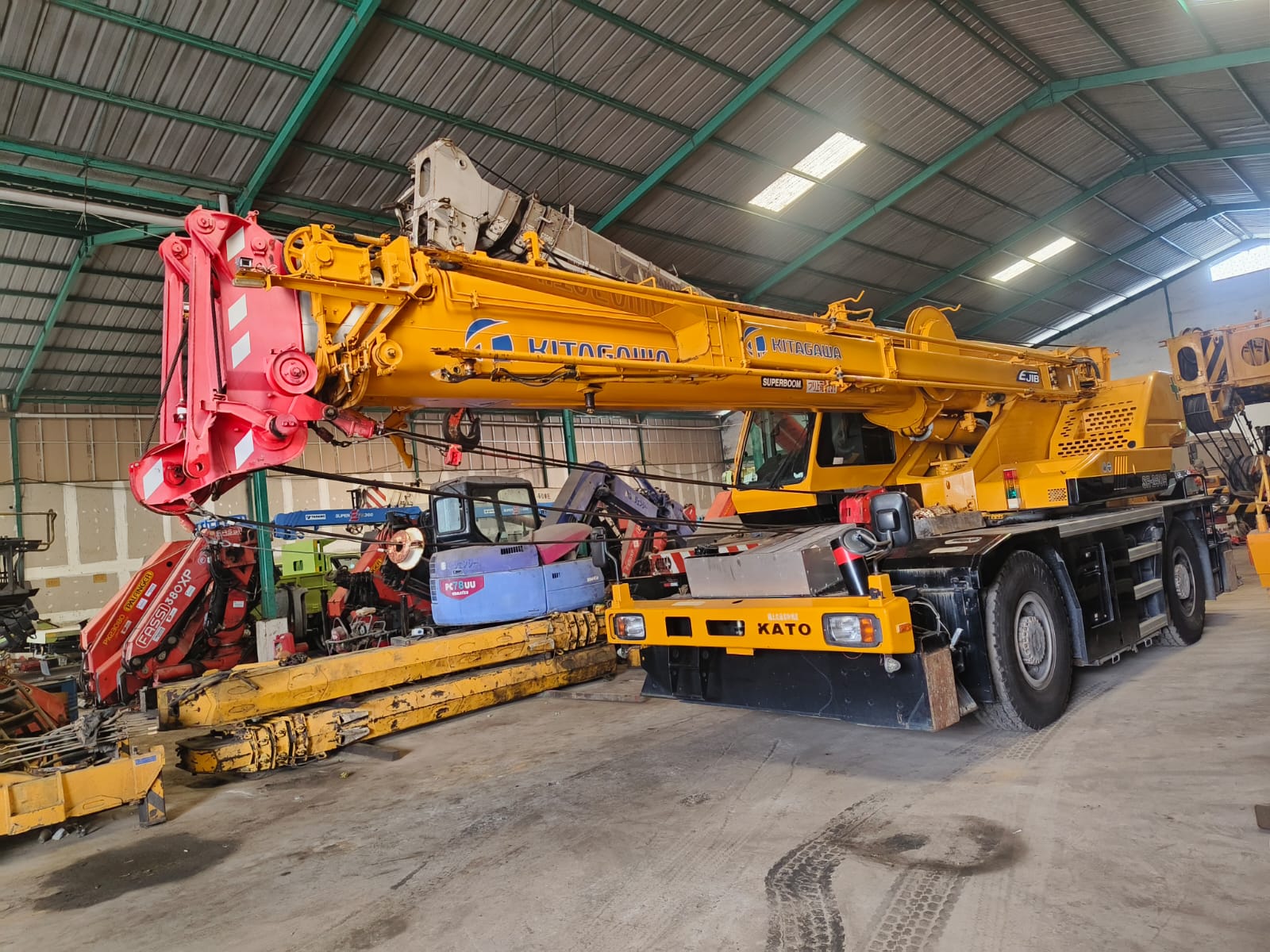 25ton crane KATO, 25toncrane, sewacranejakarta, rentalcrane,sewaalatberat,sewaalatmurah