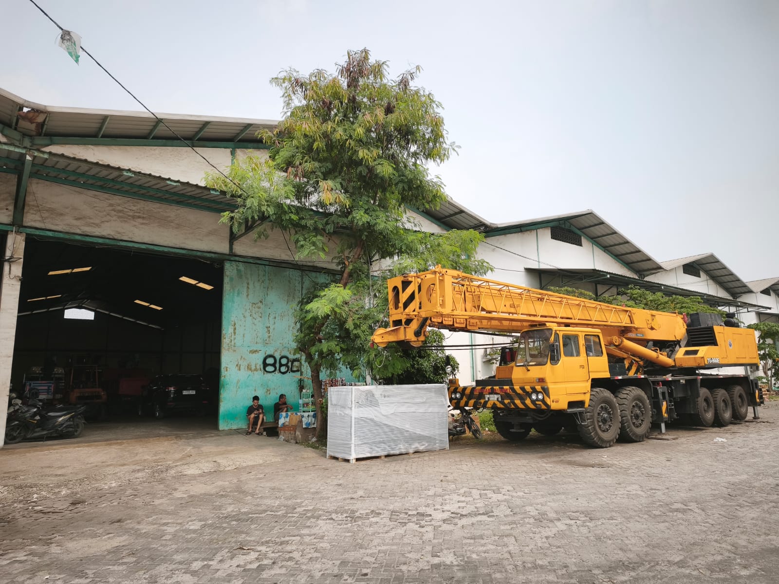 crane tadano palfinger fassi, sewacrane jakarta, rentalcrane,sewaalatberat,sewaalatmurah